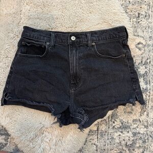 Abercrombie high rise mom short